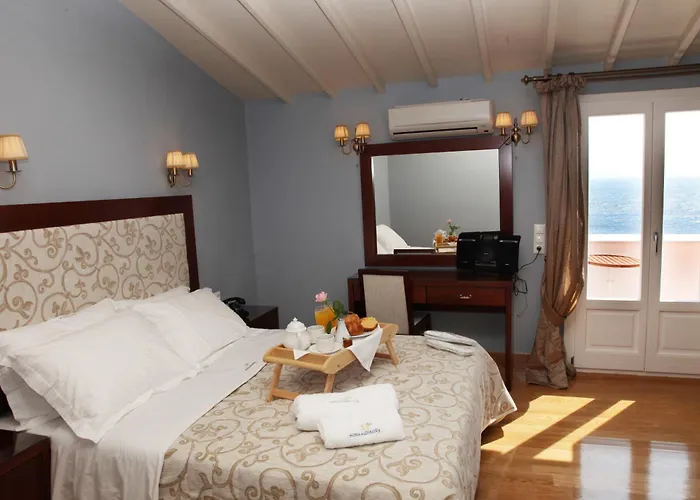 Apollonion Palace Ermoúpoli