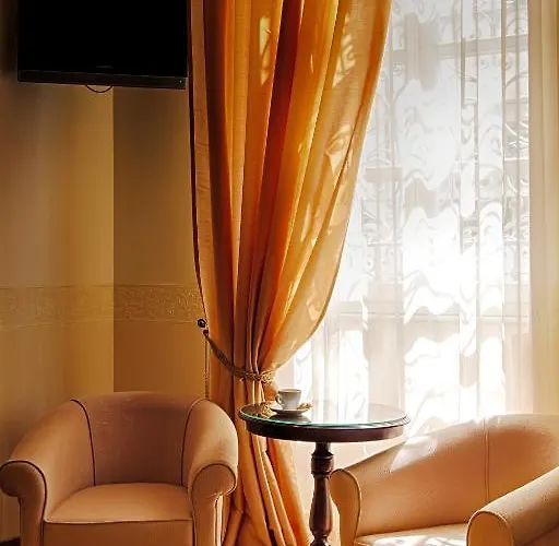 Apollonion Palace Hotel