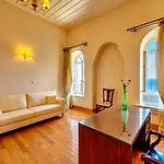 Apollonion Palace Отель Эрмуполис