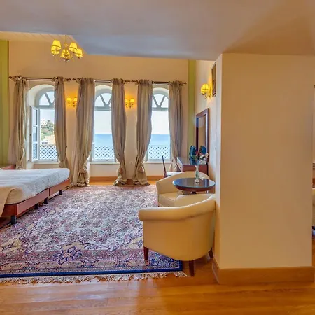 Apollonion Palace 5*