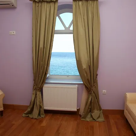 Отель Apollonion Palace 5*