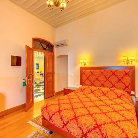 فندق Apollonion Palace 5*