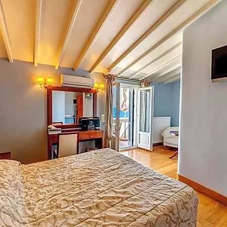 Apollonion Palace Otel 5*