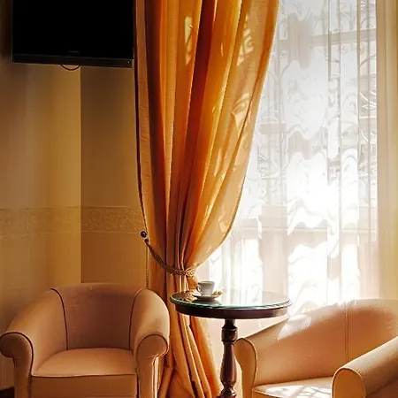 Apollonion Palace Otel
