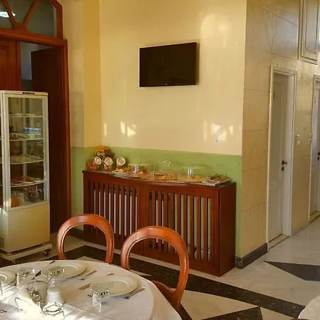 Apollonion Palace Отель