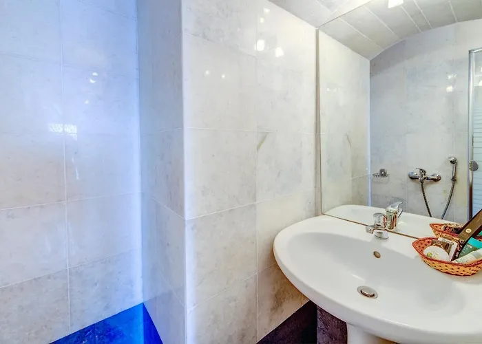 Apollonion Palace 5* Эрмуполис