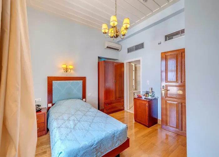 Apollonion Palace 5*