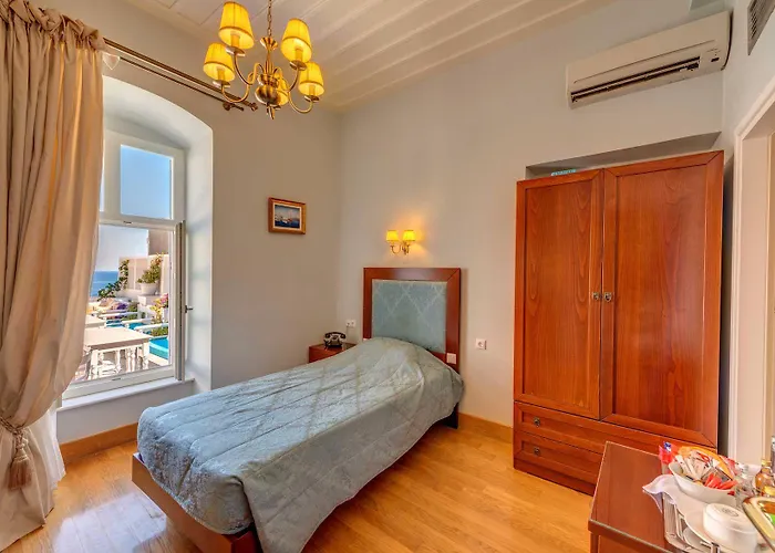 Apollonion Palace Otel Ermoupoli