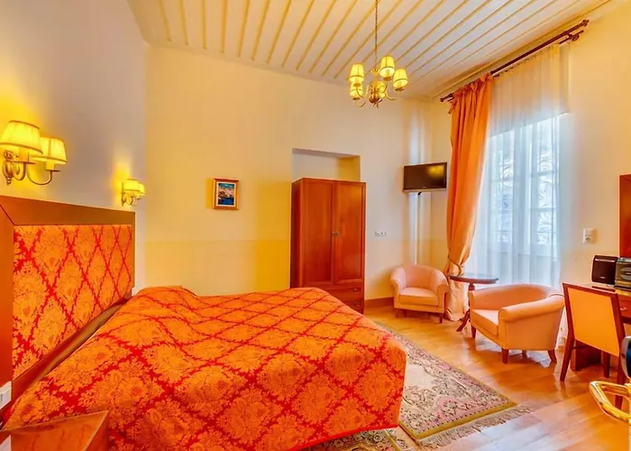 Apollonion Palace Otel