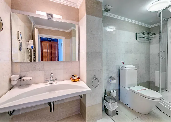 Apollonion Palace 5* Эрмуполис