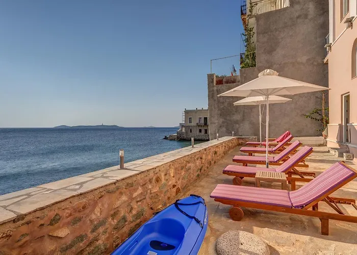 Apollonion Palace Эрмуполис